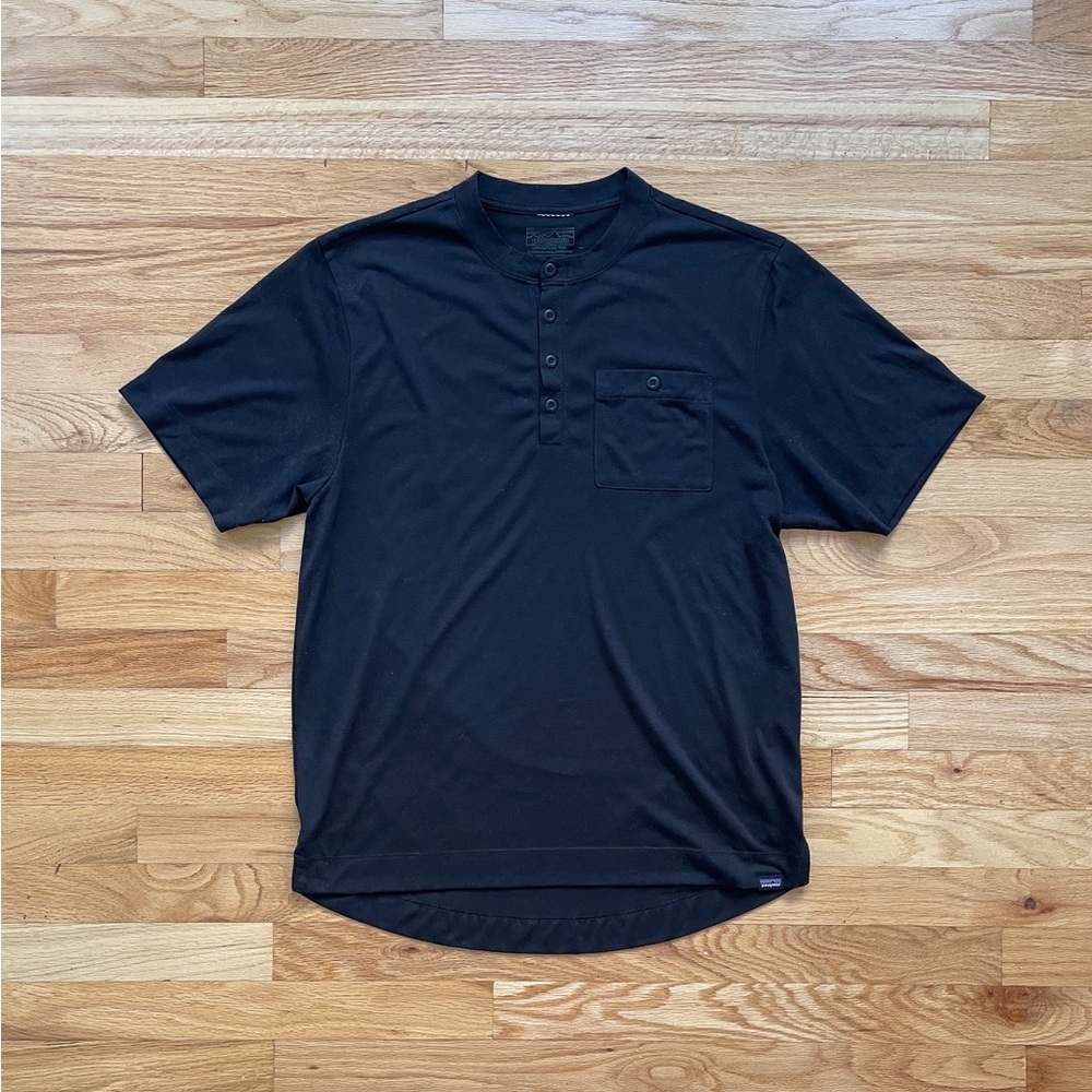 Patagonia Men's Short Sleeve Capilene Cool Trail Bike Henley